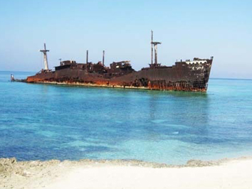 سایت غواصی کشتی یونانی ازسایت های غواصی جزیره کیش